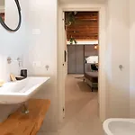 Officine Cavour Otel Padova