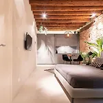 Officine Cavour Otel *